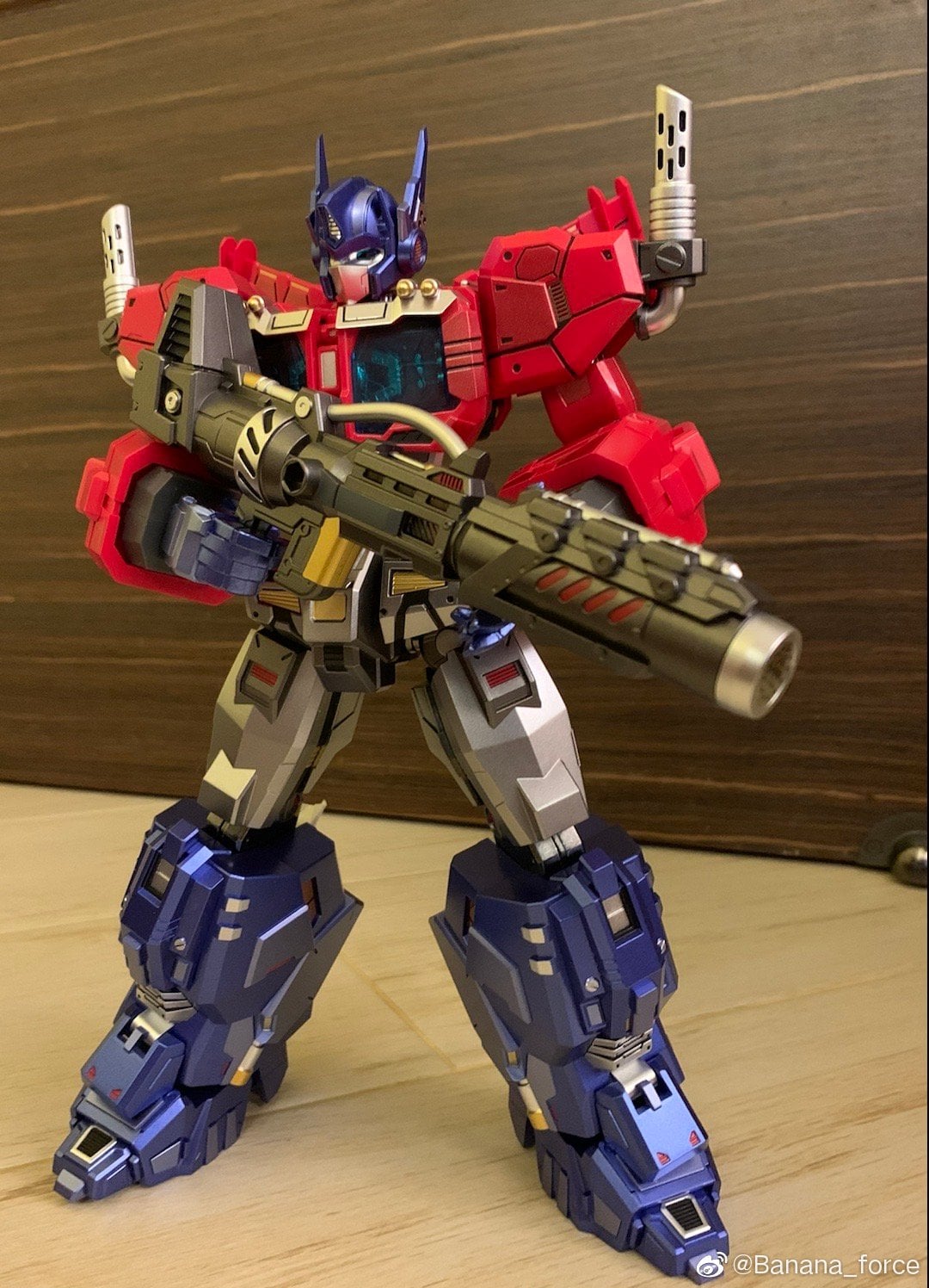 Banana Force MPL-04 Orion Predator Official In-Hand Unboxing Images